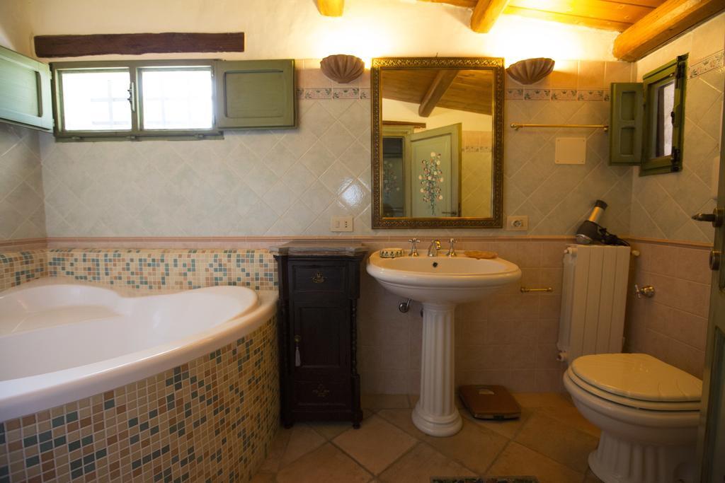 Villa Degli Artisti تْشيفالو الغرفة الصورة