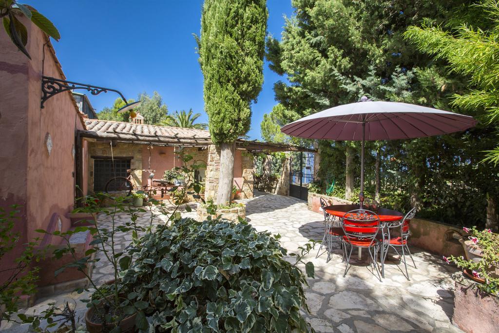 Villa Degli Artisti تْشيفالو الغرفة الصورة